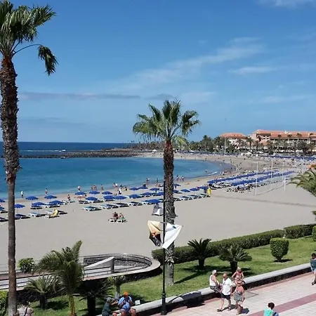 Luminoso Y Bonito Con Piscina En Frente Del Mar Lägenhet *