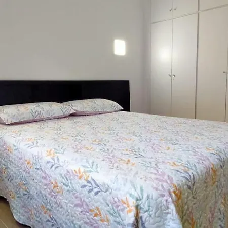 Luminoso Y Bonito Con Piscina En Frente Del Mar * Лос Кристианос