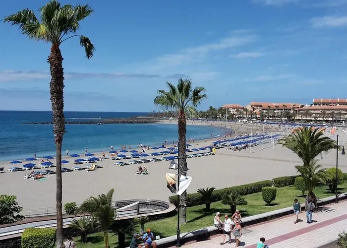 Luminoso Y Bonito Con Piscina En Frente Del Mar Διαμέρισμα *